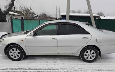 Toyota Camry V40, 2004 год, 730 000 рублей, 1 фотография