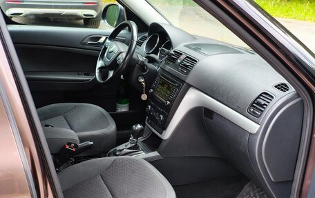 Skoda Yeti I рестайлинг, 2013 год, 900 000 рублей, 9 фотография
