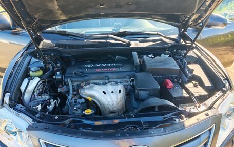 Toyota Camry, 2011 год, 1 150 000 рублей, 4 фотография