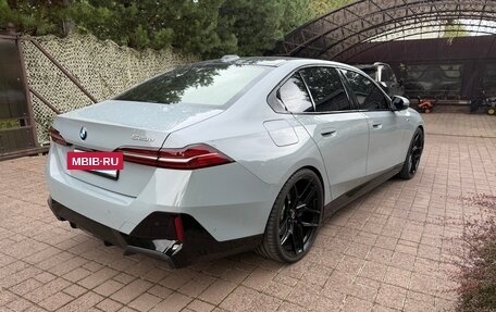 BMW 5 серия, 2024 год, 8 000 000 рублей, 6 фотография