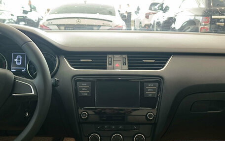Skoda Octavia, 2019 год, 1 750 000 рублей, 18 фотография