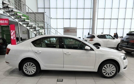 Skoda Octavia, 2019 год, 1 750 000 рублей, 5 фотография