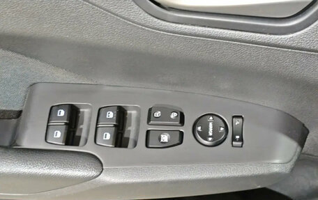 Hyundai Solaris II рестайлинг, 2017 год, 1 399 000 рублей, 18 фотография