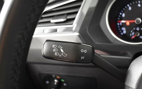 Volkswagen Tiguan II, 2021 год, 2 498 900 рублей, 16 фотография