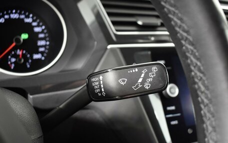Volkswagen Tiguan II, 2021 год, 2 498 900 рублей, 17 фотография