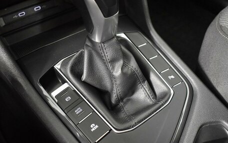 Volkswagen Tiguan II, 2021 год, 2 498 900 рублей, 21 фотография