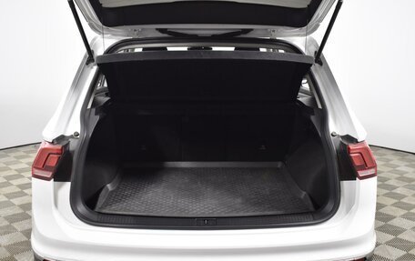 Volkswagen Tiguan II, 2021 год, 2 498 900 рублей, 24 фотография