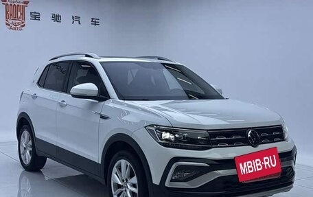 Volkswagen T-Cross I, 2022 год, 1 380 000 рублей, 3 фотография