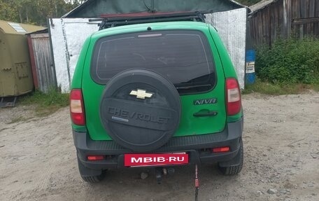 Chevrolet Niva I рестайлинг, 2009 год, 350 000 рублей, 4 фотография