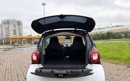 Smart Fortwo III, 2017 год, 1 090 000 рублей, 3 фотография