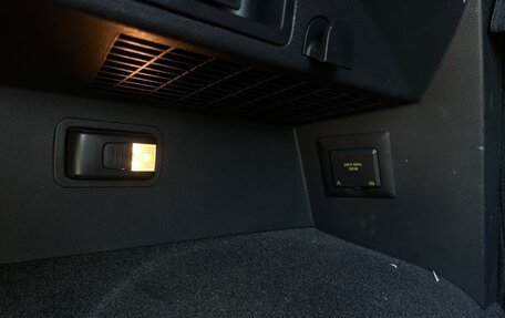 Volkswagen Tiguan II, 2017 год, 1 990 000 рублей, 17 фотография