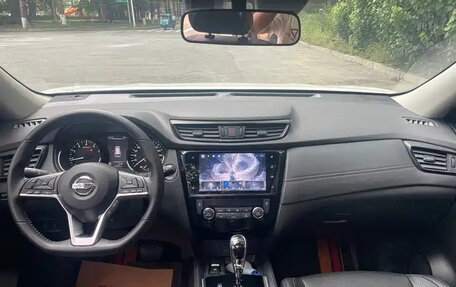 Nissan X-Trail, 2023 год, 1 750 000 рублей, 8 фотография