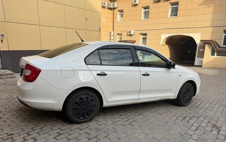 Skoda Rapid I, 2015 год, 650 000 рублей, 5 фотография