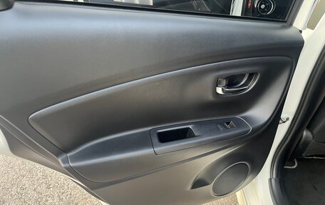 Toyota Vitz, 2019 год, 1 350 000 рублей, 20 фотография