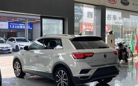 Volkswagen T-Roc I, 2022 год, 1 460 000 рублей, 4 фотография