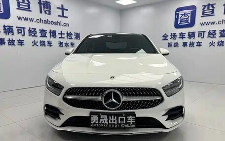 Mercedes-Benz A-Класс, 2022 год, 1 650 000 рублей, 14 фотография