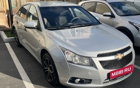 Chevrolet Cruze II, 2010 год, 631 000 рублей, 1 фотография