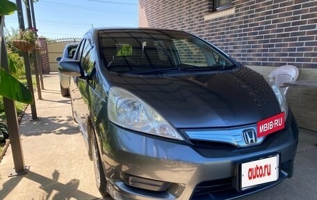Honda Fit Shuttle I рестайлинг, 2012 год, 860 000 рублей, 3 фотография