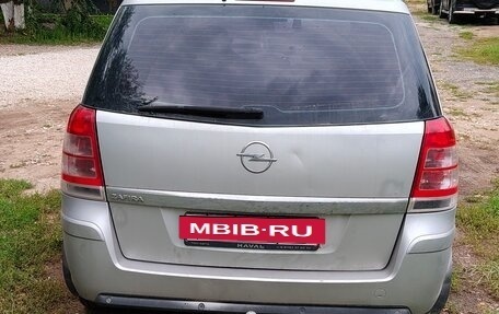 Opel Zafira B, 2008 год, 375 000 рублей, 4 фотография