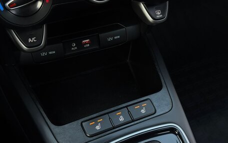 KIA Rio IV, 2018 год, 1 290 000 рублей, 10 фотография