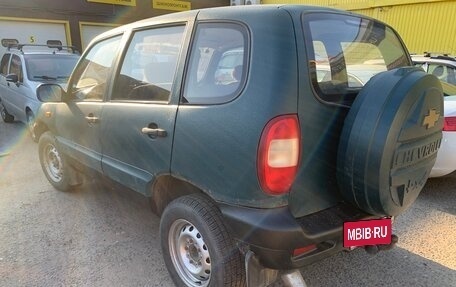 Chevrolet Niva I рестайлинг, 2004 год, 190 000 рублей, 2 фотография