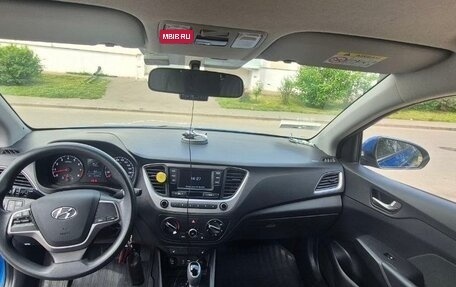 Hyundai Solaris II рестайлинг, 2018 год, 1 300 000 рублей, 11 фотография