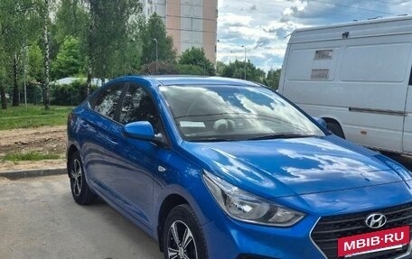 Hyundai Solaris II рестайлинг, 2018 год, 1 300 000 рублей, 2 фотография
