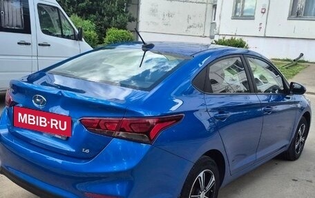 Hyundai Solaris II рестайлинг, 2018 год, 1 300 000 рублей, 6 фотография
