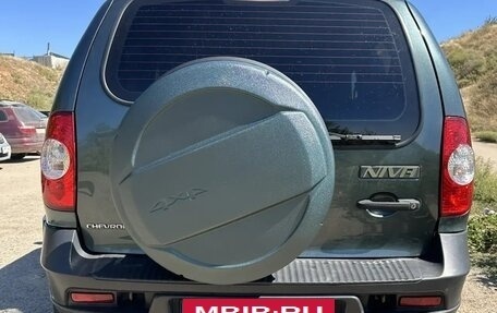 Chevrolet Niva I рестайлинг, 2010 год, 580 000 рублей, 6 фотография