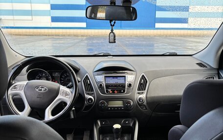 Hyundai ix35 I рестайлинг, 2011 год, 1 300 000 рублей, 14 фотография