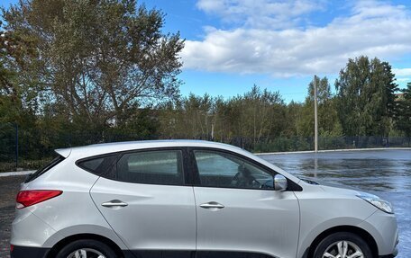 Hyundai ix35 I рестайлинг, 2011 год, 1 300 000 рублей, 7 фотография