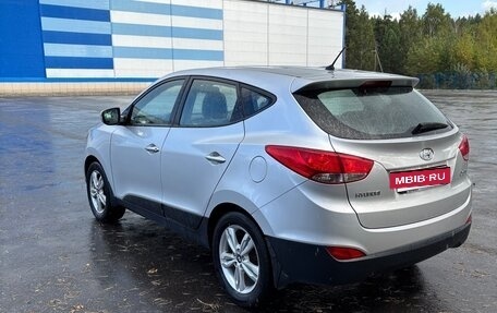 Hyundai ix35 I рестайлинг, 2011 год, 1 300 000 рублей, 4 фотография