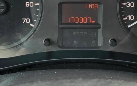 Peugeot Partner II рестайлинг 2, 2014 год, 570 000 рублей, 9 фотография