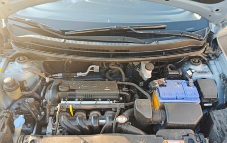 KIA Rio III рестайлинг, 2013 год, 900 000 рублей, 12 фотография