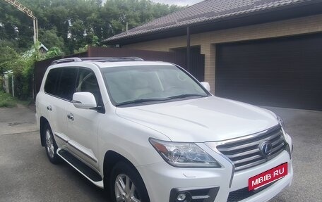 Lexus LX III, 2015 год, 8 100 000 рублей, 4 фотография