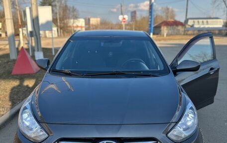Hyundai Solaris II рестайлинг, 2012 год, 620 000 рублей, 10 фотография