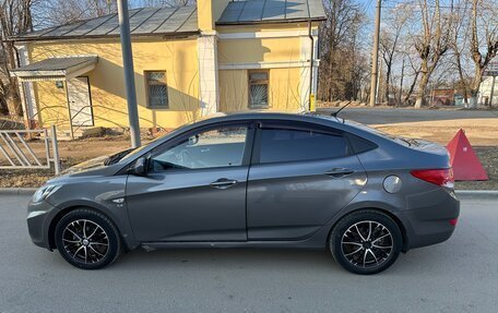 Hyundai Solaris II рестайлинг, 2012 год, 620 000 рублей, 16 фотография
