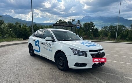 Chevrolet Cruze II, 2011 год, 540 000 рублей, 5 фотография
