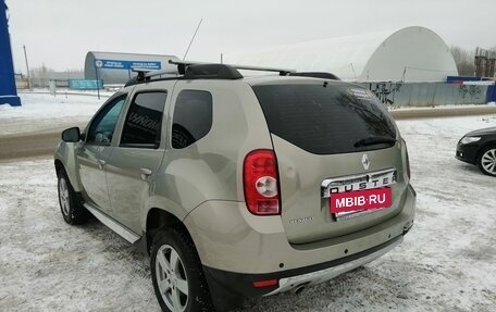 Renault Duster I рестайлинг, 2013 год, 900 000 рублей, 2 фотография