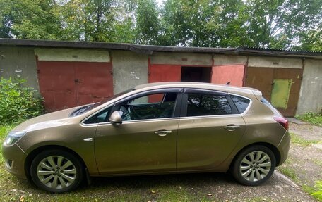 Opel Astra J, 2012 год, 870 000 рублей, 5 фотография