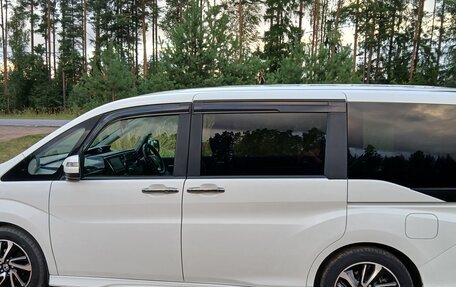 Honda Stepwgn IV, 2017 год, 1 970 000 рублей, 6 фотография
