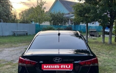 Hyundai Solaris II рестайлинг, 2020 год, 1 550 000 рублей, 4 фотография