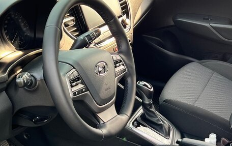 Hyundai Solaris II рестайлинг, 2020 год, 1 550 000 рублей, 8 фотография