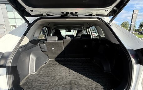 Toyota RAV4, 2021 год, 3 600 000 рублей, 4 фотография