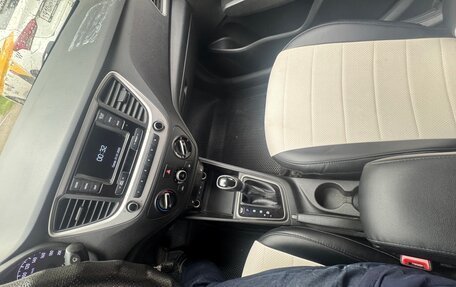 Hyundai Solaris II рестайлинг, 2017 год, 570 000 рублей, 9 фотография
