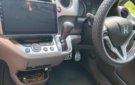 Honda Stream II, 2011 год, 1 520 000 рублей, 5 фотография