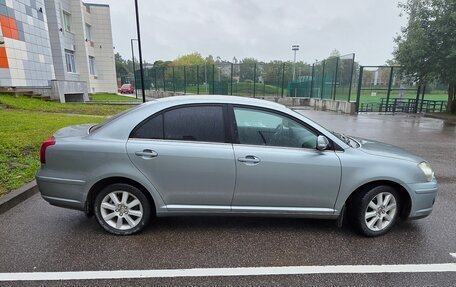 Toyota Avensis III рестайлинг, 2008 год, 725 000 рублей, 2 фотография