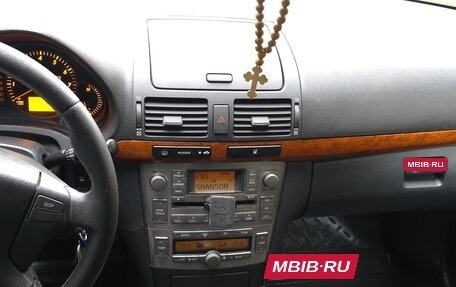 Toyota Avensis III рестайлинг, 2008 год, 725 000 рублей, 20 фотография