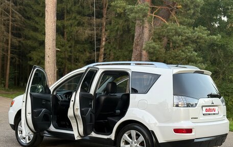 Mitsubishi Outlander III рестайлинг 3, 2010 год, 885 000 рублей, 25 фотография