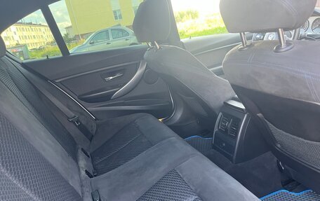 BMW 3 серия, 2013 год, 1 590 000 рублей, 8 фотография